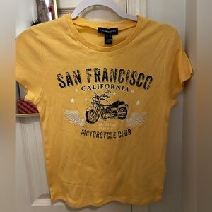 BNWT San Francisco California Motorcycle Club Graphic Tee in Yellow